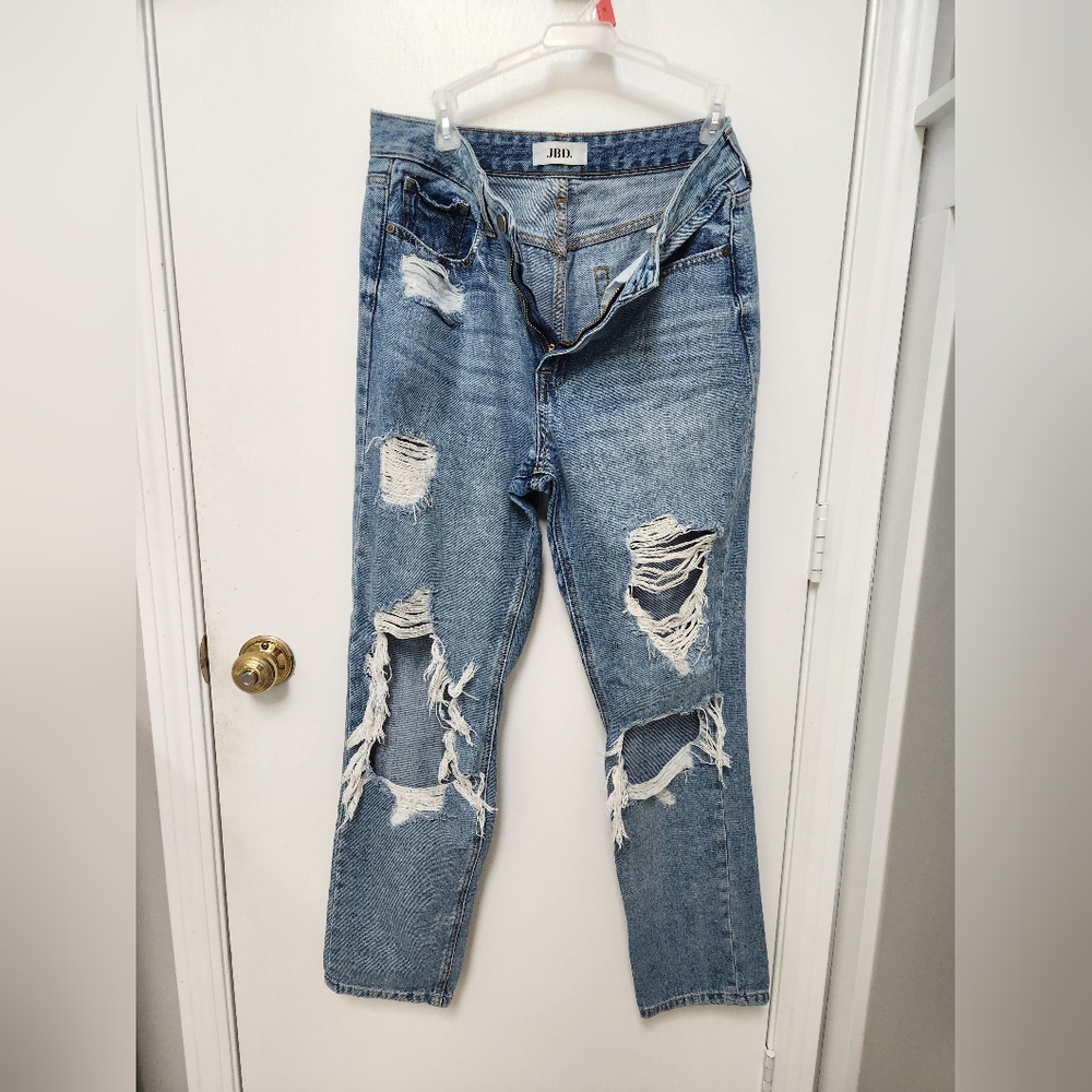 Ripped jeans